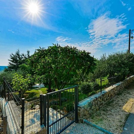 Apartment Robinson Podvrsje Екстер'єр фото