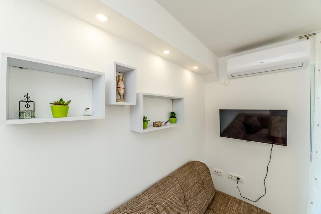 Apartment Robinson Podvrsje Екстер'єр фото